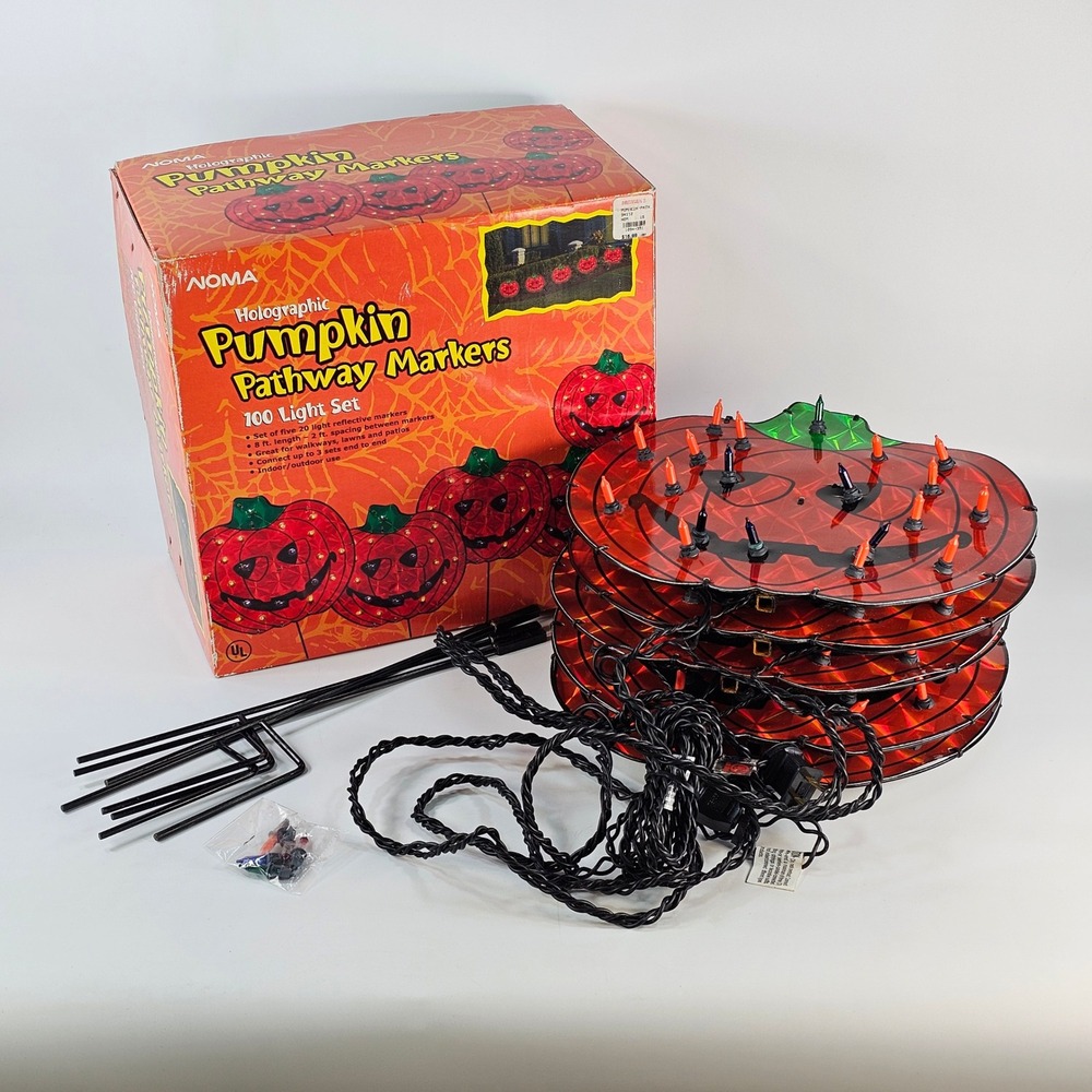 Vintage Noma Holographic Pumpkin Pathway Markers 100 Light Set Halloween Read